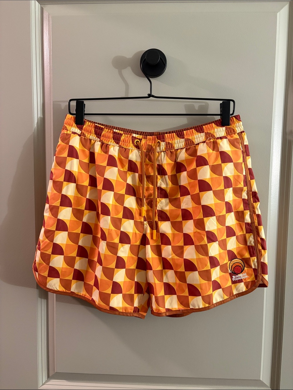 Zara Women's Orange and Cream Geometric Athletic Shorts